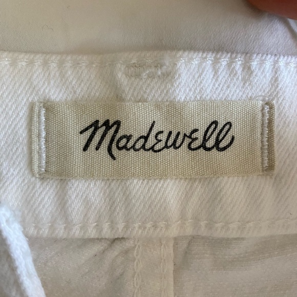 2 for 1! Madewell High Rise White Frayed Hem Shorts EUC AND! Similar pair by Gap - Picture 11 of 16